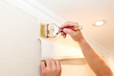 Pose de papier peint à Ernestviller — revêtements muraux et toiles de verre